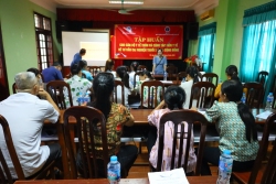TTYT THÀNH PHỐ: TỔ CHỨC TẬP HUẤN CAI NGHIỆN THUỐC LÁ TẠI CỘNG ĐỒNG