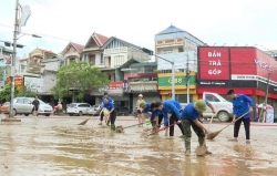 TTYT HUYỆN LƯƠNG SƠN RA QUÂN HƯỞNG ỨNG CHIẾN DỊCH LÀM CHO THẾ GIỚI SẠCH HƠN