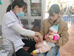 HUYỆN LƯƠNG SƠN TỔ CHỨC CHIẾN DỊCH TIÊM VẮC XIN PHÒNG, CHỐNG DỊCH SỞI