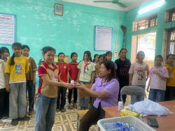 ĐÀ BẮC CẤP PHÁT SẢN PHẨM DINH DƯỠNG CHO TRẺ DƯỚI 16 TUỔI
